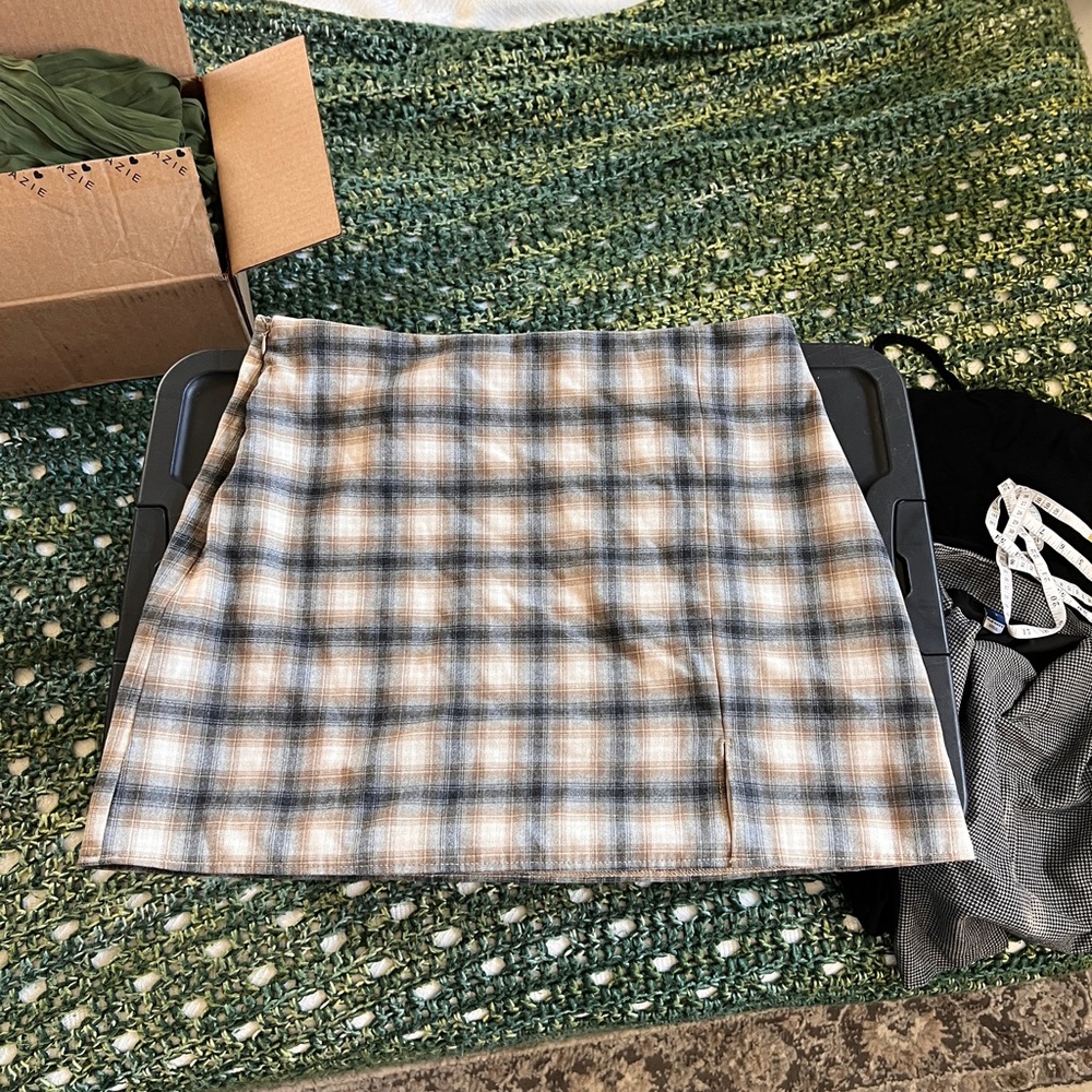 Old Navy Plaid Mini Skirt - Gray and Tan